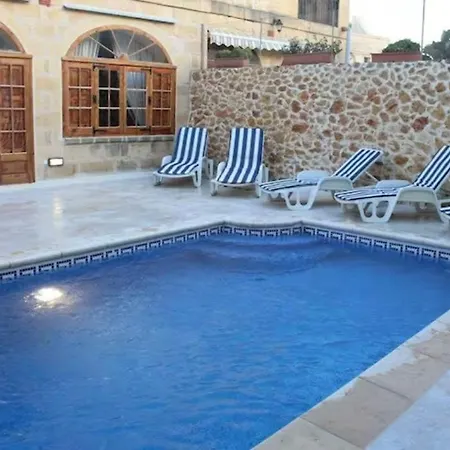 Ta' Sonia Farmhouse With Pool In Semesterbostad Xagħra