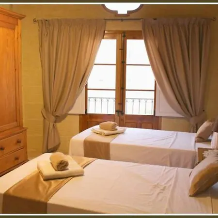 Ta' Sonia Farmhouse With Pool In 펜션 *