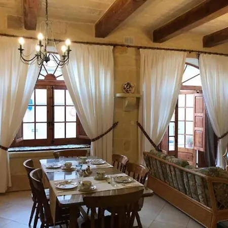 Holiday home Ta' Sonia Farmhouse With Pool In *