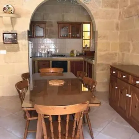 Ta' Sonia Farmhouse With Pool In Holiday home *