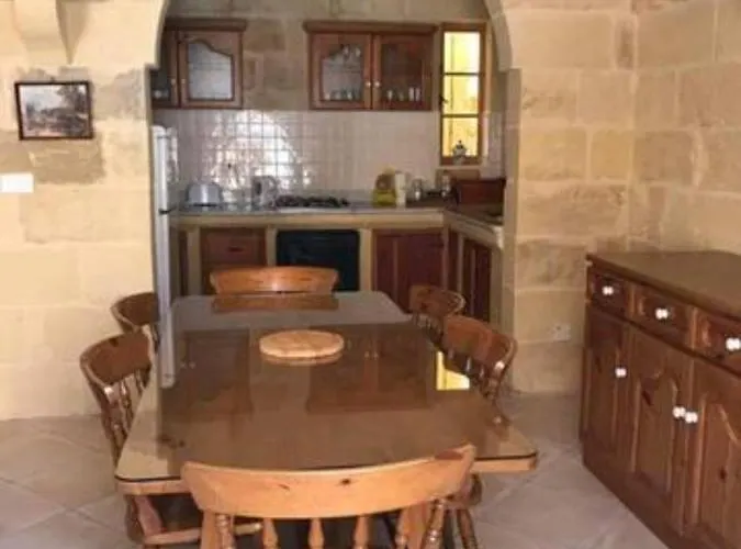 Ta' Sonia Farmhouse With Pool In Casa vacanze *